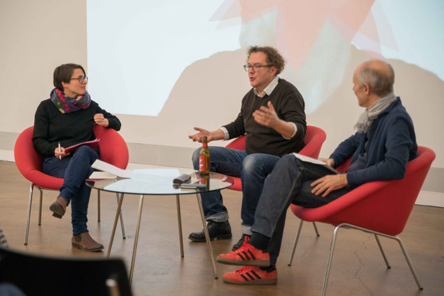 RoundAbout, Dominik Stauch im Gespräch mit Natalia Huser und Bruno Z'Graggen, Kunstplattform akku (10.12.2014)